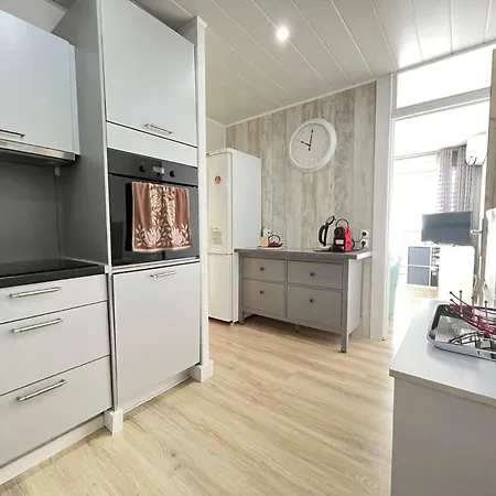 Apartmán Les Jardins Du Port - Superbe T2 En Rez De Jardin Dans Avec Piscine Mae-2363 Le Grau-du-Roi